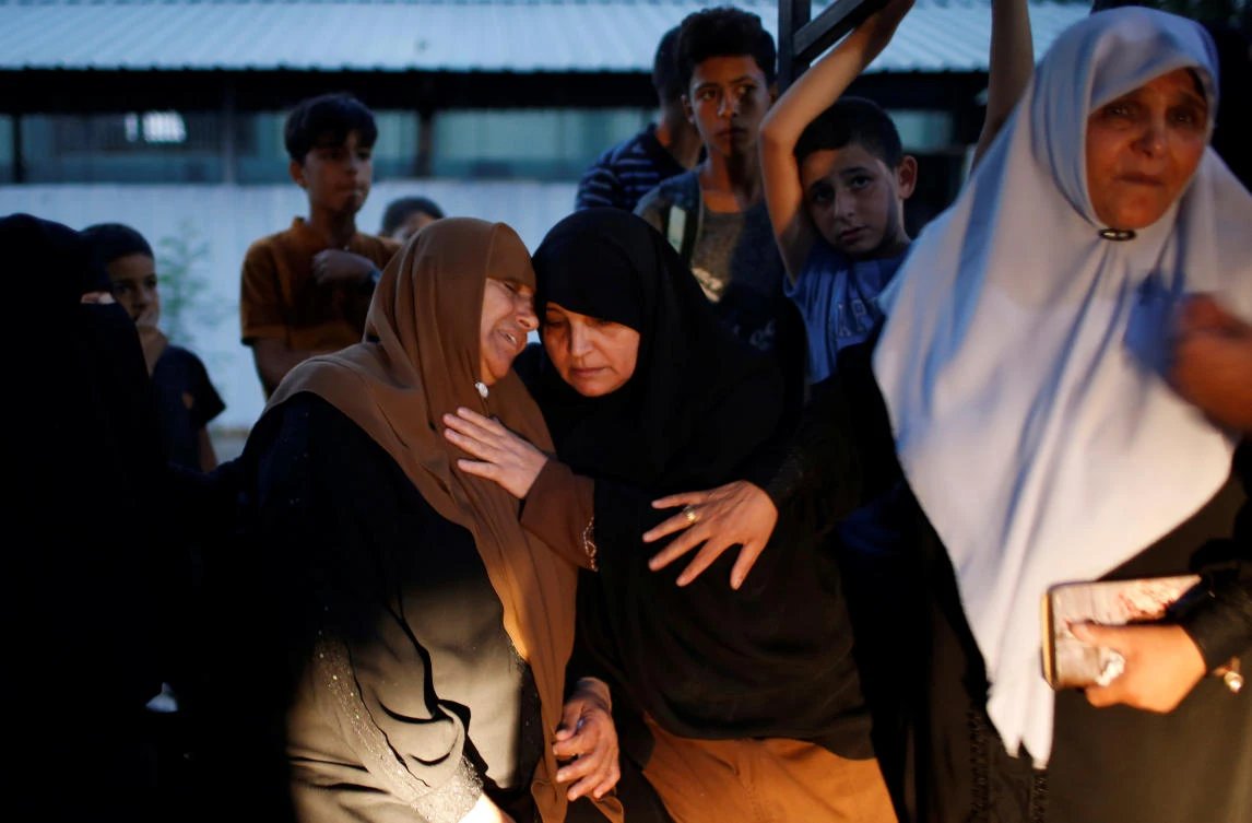 The mother of a Palestinian who was killed during a protest near the Israeli Erez crossing, reacts at a hospital in the northern Gaza Strip October 3, 2018. (Reuters)