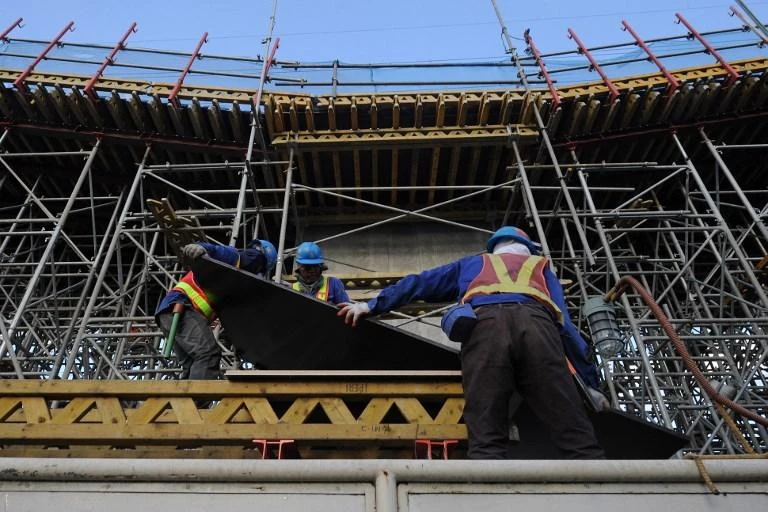 Rising government expenditure for infrastructure should provide the momentum for the Philippine economy to speed up in the second half of 2018 and in early 2019, the World Bank said. (AFP)