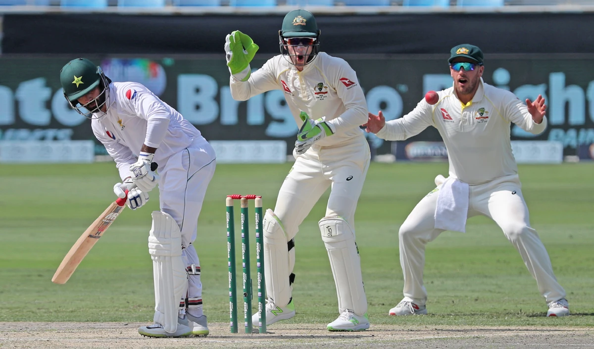 Pakistan 45-3 at close against Australia