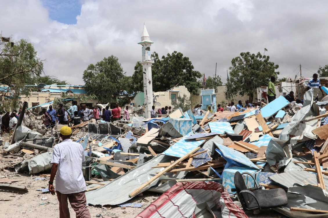 Al-Shabab executes 5 'spies' in Somalia and kills 2 teachers in Kenya