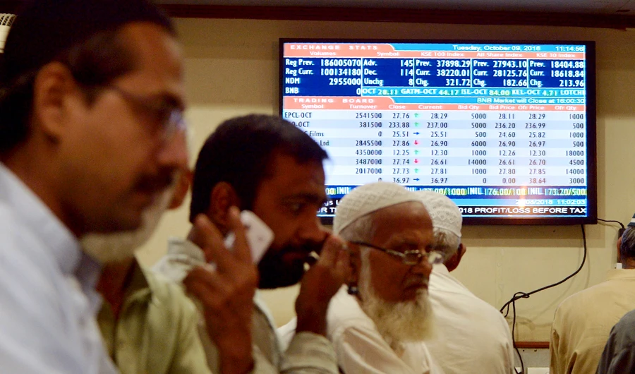 Shares in Pakistani national carrier tumble 16 percent after bourse censure