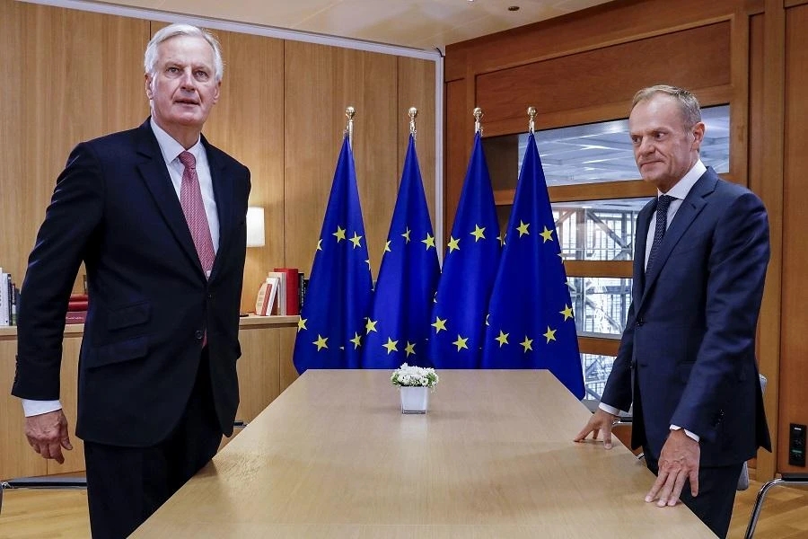 EU Chief Brexit negotiator Michel Barnier and European Council President Donald Tusk before a meeting Oct. 16. (AFP)