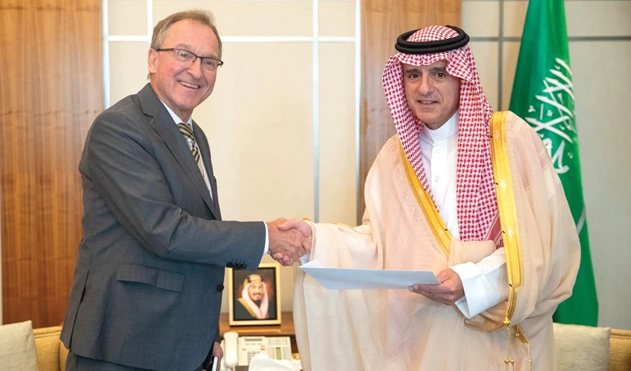 Foreign Minister Adel Al-Jubeir receives German Ambassador to Saudi Arabia Jörg Ranau in Riyadh on Thursday. (SPA)