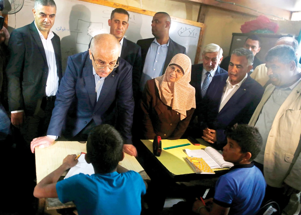 ICC prosecutor issues warning on Bedouin village demolition by Israelis