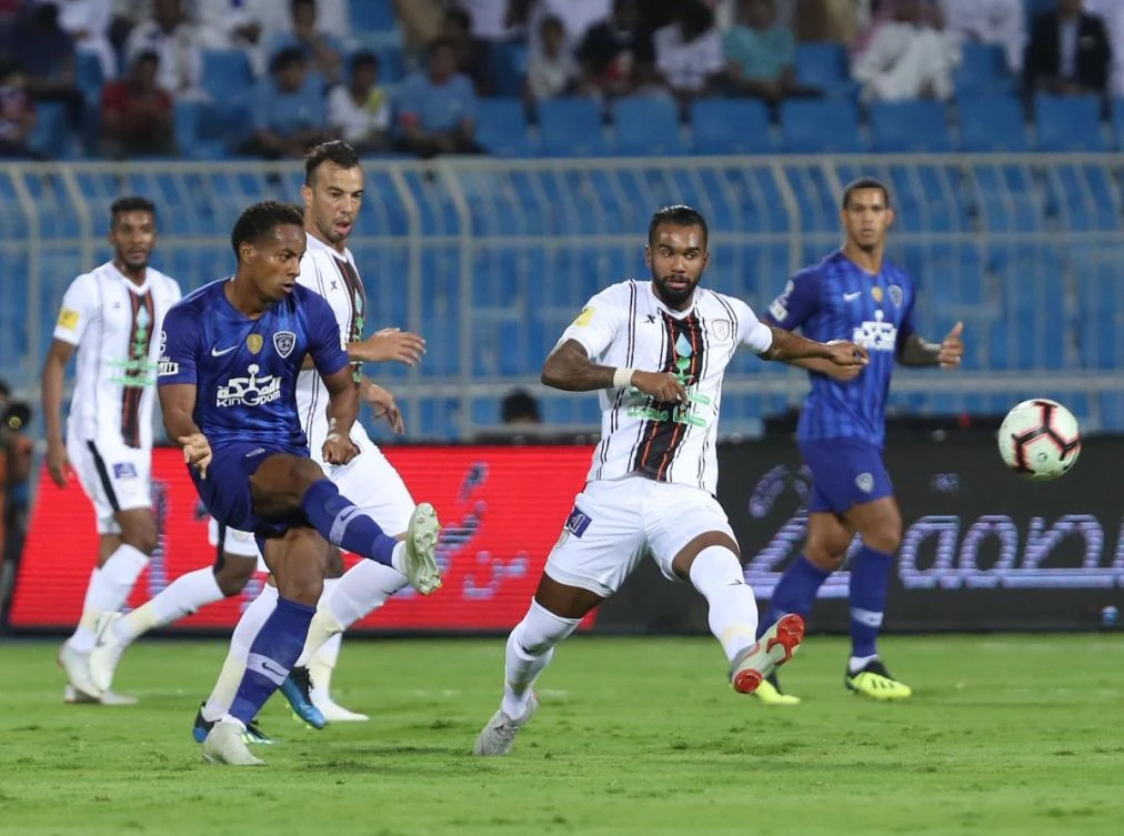 Al-Hilal overcome Omar Abdulrahman injury blow to keep pace with Al-Nassr