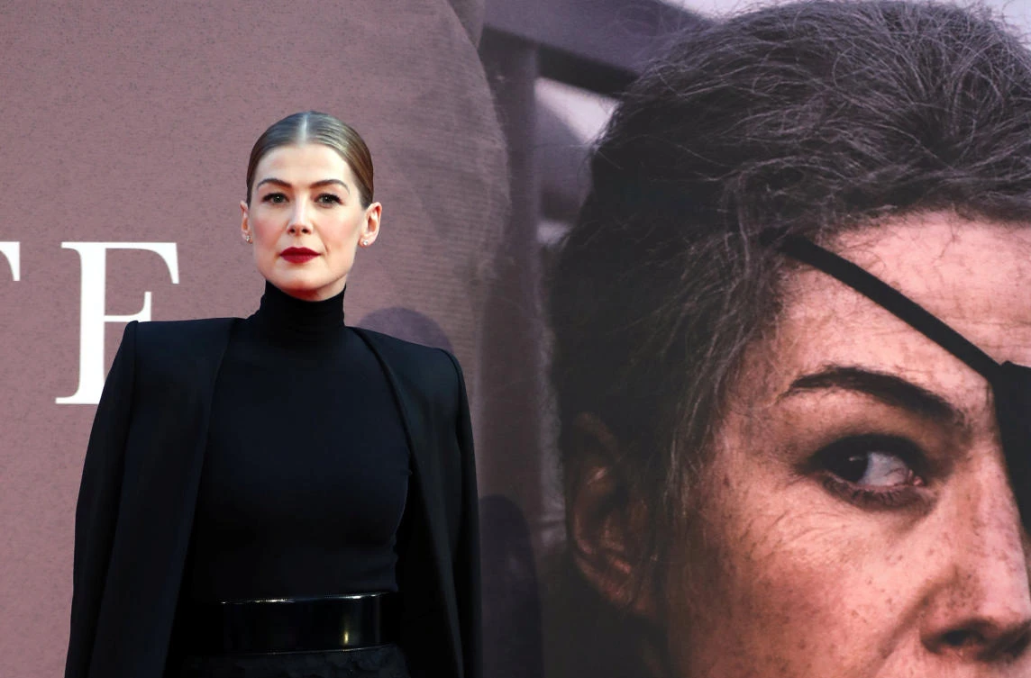 Biopic tribute to slain war reporter Marie Colvin as journalism comes ‘under attack’
