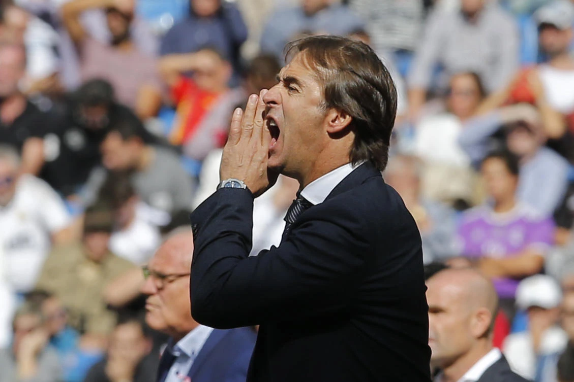 Real Madrid players behind Julen Lopetegui after calls for change