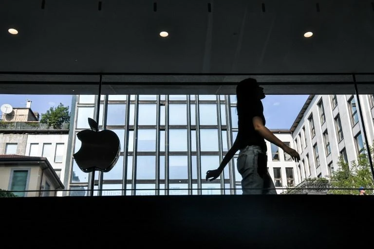 Italy’s anti-trust authority said in a statement that ‘Apple and Samsung implemented dishonest commercial practices.’ (AFP)