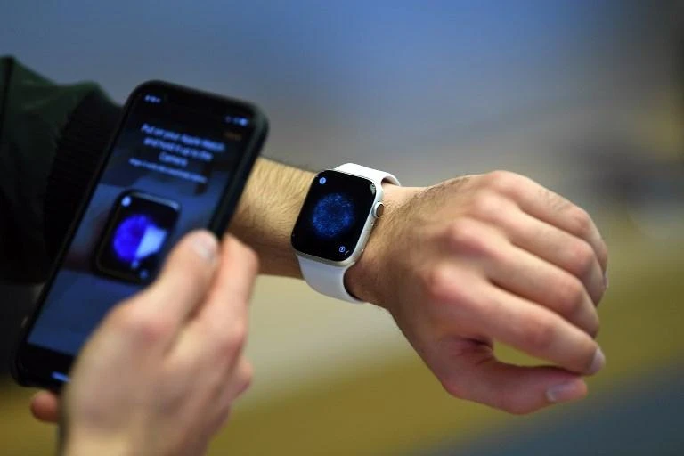 Apple Watch supplier under fire over China student labor