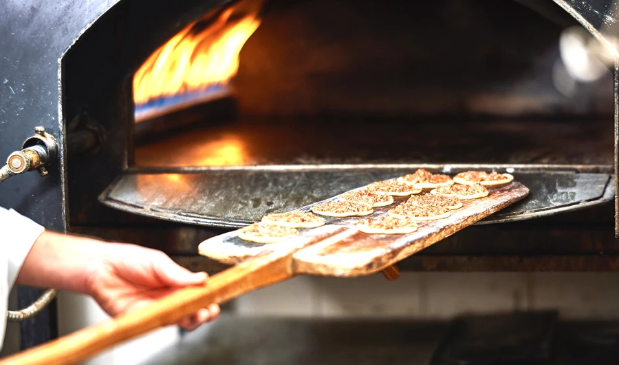 During the festival, guests can enjoy a variety of appetizers and scrumptious Armenian delicacies.