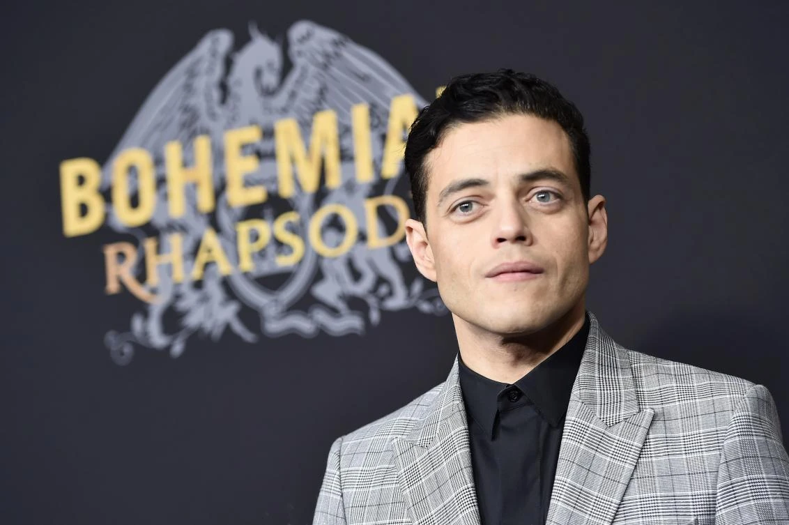‘Bohemian Rhapsody’ rocks box offices, if not critics