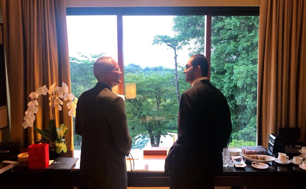 Dr. Sultan Al-Jaber, CEO of ADNOC (R) with Darren Woods, CEO of Exxon Mobil at the Bloomberg World Forum. (Twitter: @AdnocGroup)