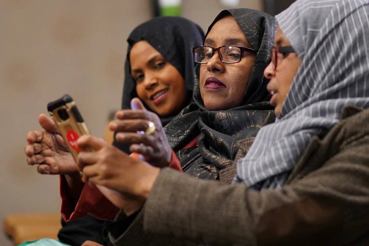 Minnesota, Michigan send first Muslim women to US Congress