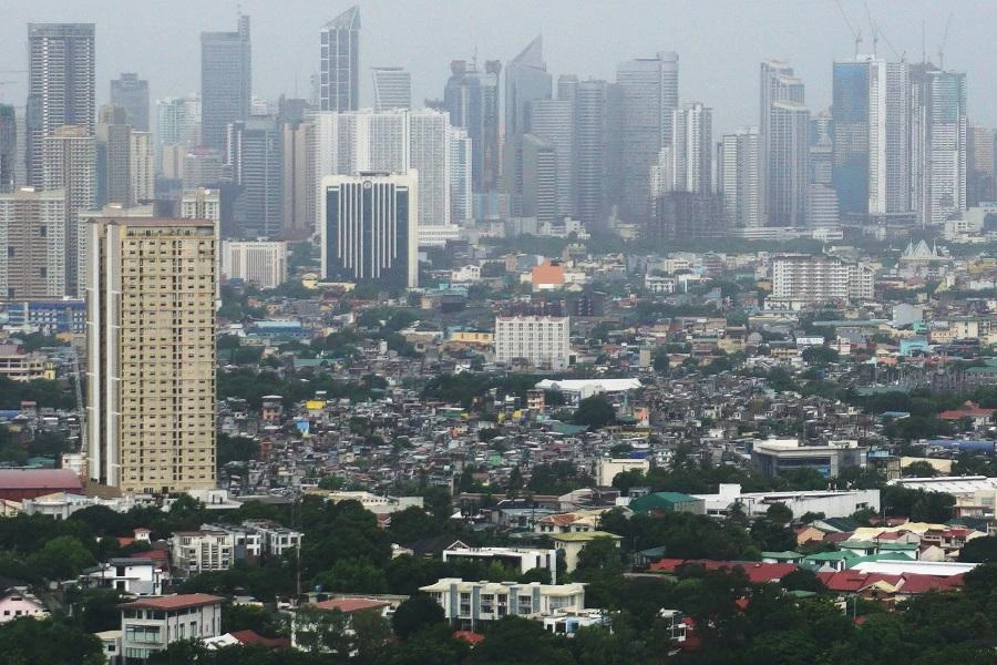 China Telecom, local tycoon’s joint bid poised to win Philippine telco license