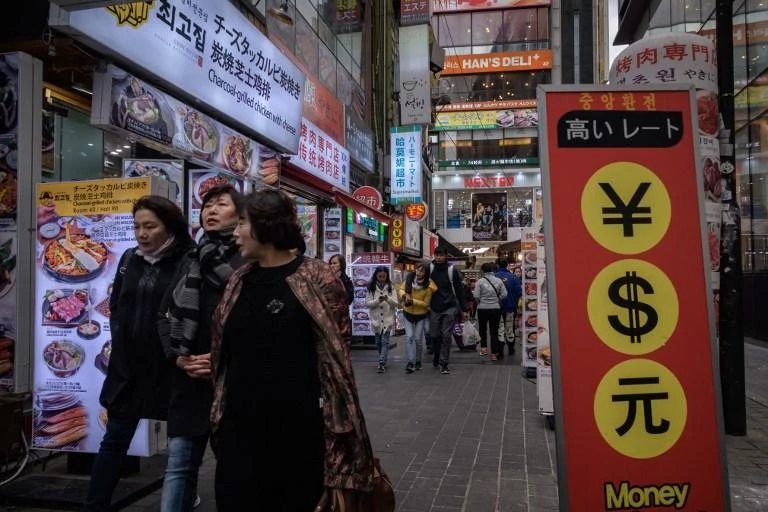 South Korean President Moon sacks economic policy chiefs