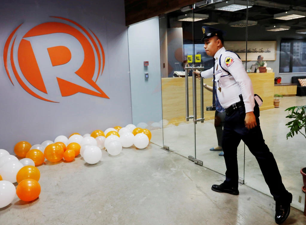 Philippines to charge news site Rappler for tax evasion