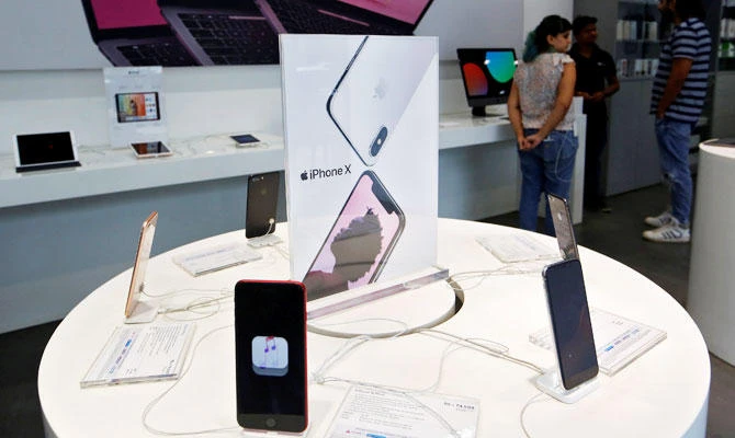 Apple says it found issues with some iPhone X and MacBook devices