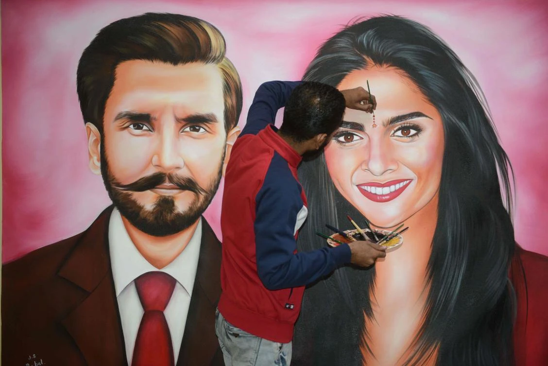 Bollywood stars Padukone, Singh wed in Italy