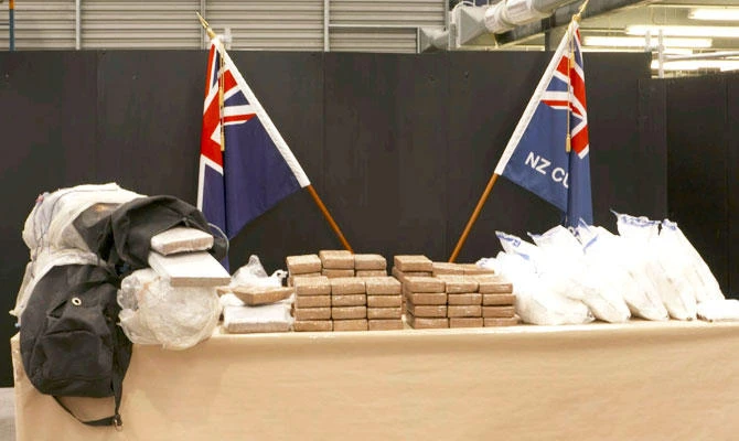This image made from video shows a cocaine seizure at a police press conference in Auckland, New Zealand Friday, Nov. 16, 2018. (AP)