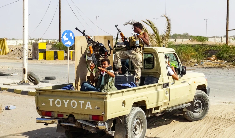 Pro-government forces on Wednesday suspended their 12-day offensive in Hodeidah. (AFP)