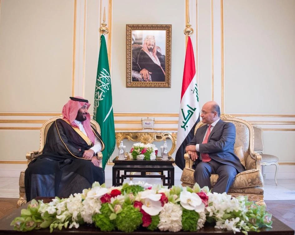 Saudi Arabia’s Crown Prince Mohammed bin Salman with Iraqi president Barham Salih. (SPA)