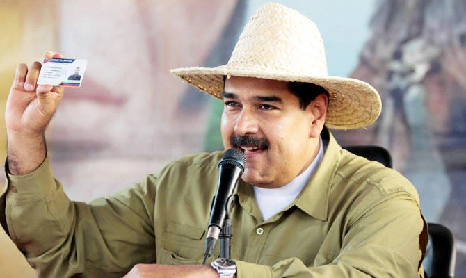 Venezuela's President Nicolas Maduro speaks during a meeting with supporters in Biruaca, Venezuela April 4, 2017. (REUTERS)