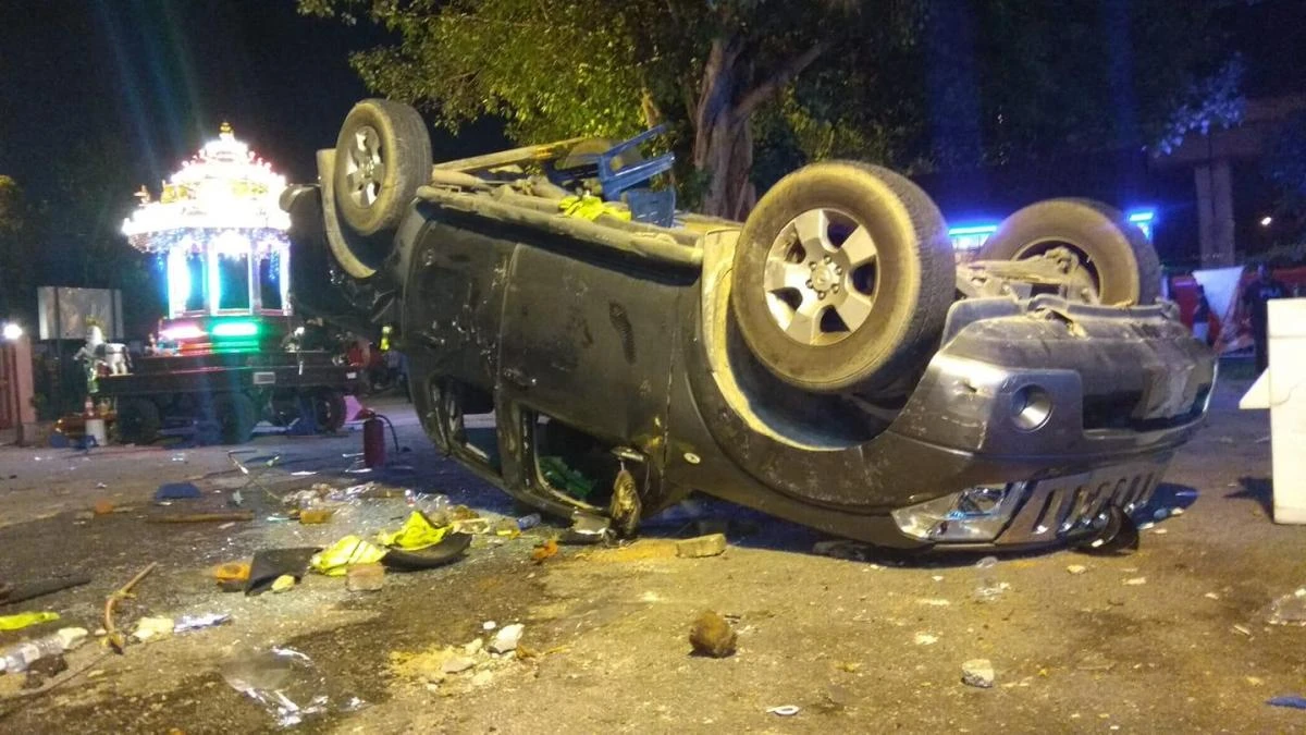 Riot erupts in Malaysia over Hindu temple relocation