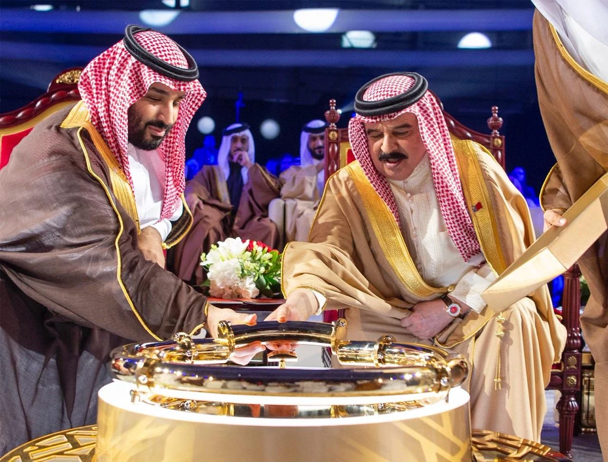 Saudi Arabia and Bahrain inaugurate new pipeline