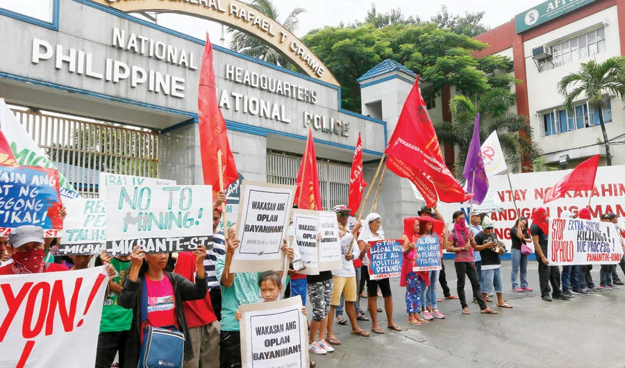 Philippine court jails three police officers for drugs war murder