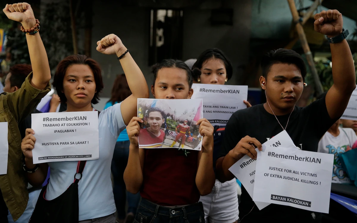 No pardon for three cops convicted of drugs war murder: Duterte