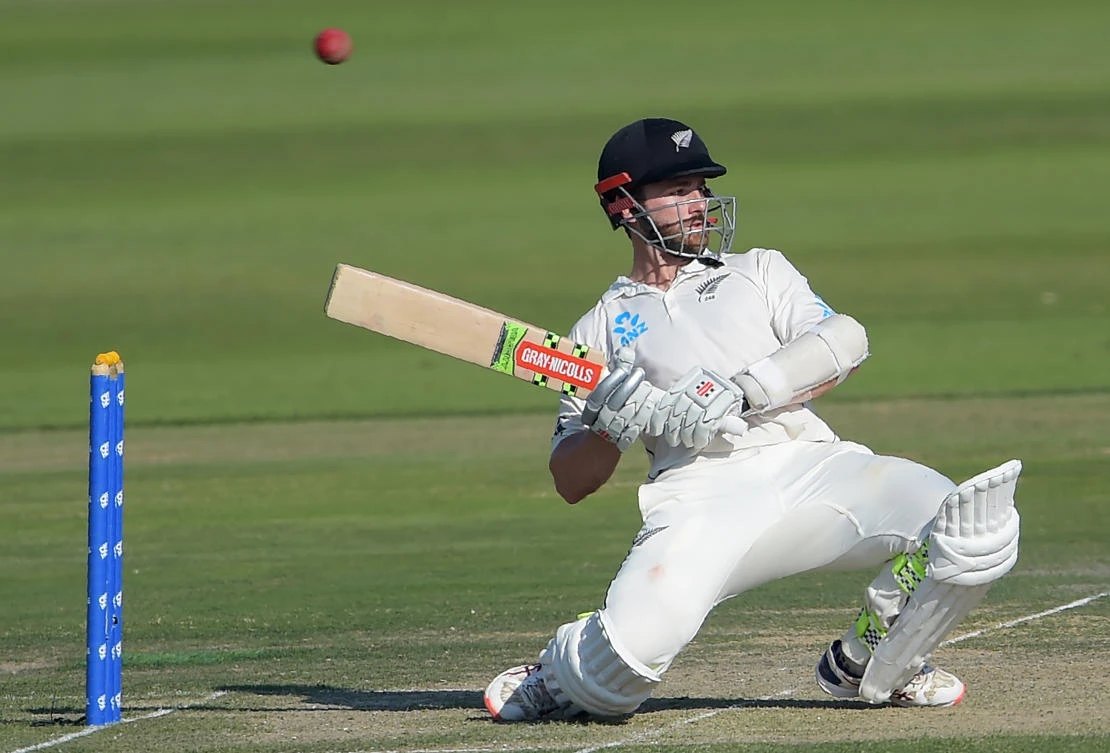 New Zealand pair frustrate Pakistan and Yasir Shah in Abu Dhabi