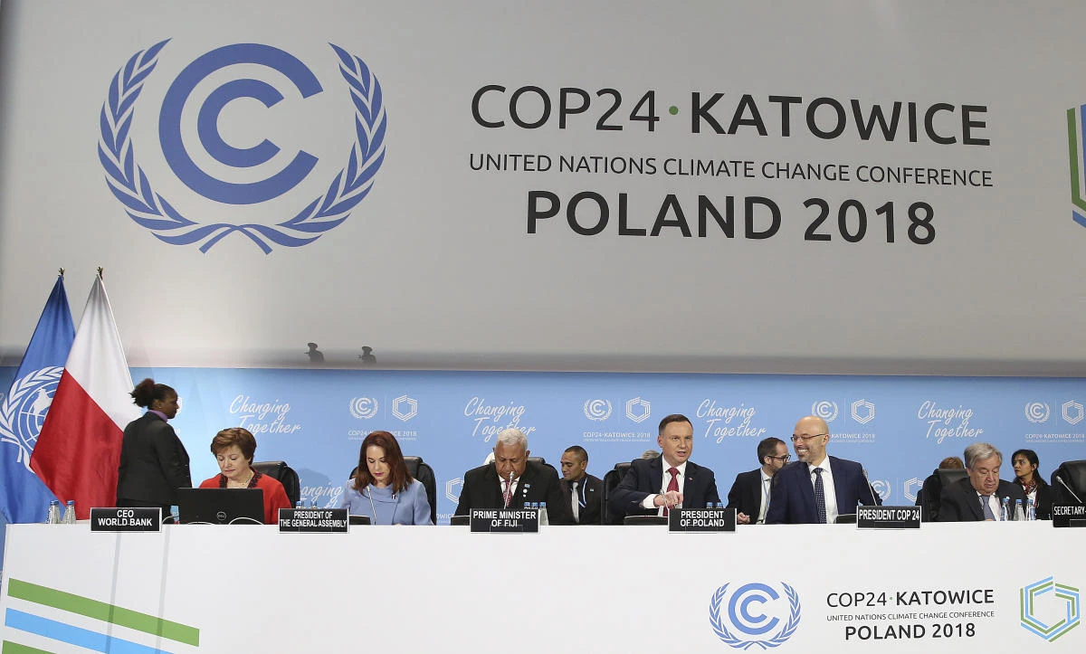 World Bank CEO Kristalina Georgieva, the President of the UN General Assembly Maria Fernanda Espinosa Garces, Prime Minister of Fiji and COP 23 President Frank Bainimarama, Andrzej Duda, President of Poland, Michal Kurtyka, President of the COP24, and UN Secretary General Antonio Guterres, from left, gather for the opening of the Climate Change Conference COP24 in Katowice, Poland, Monday, Dec. 3, 2018.(AP)