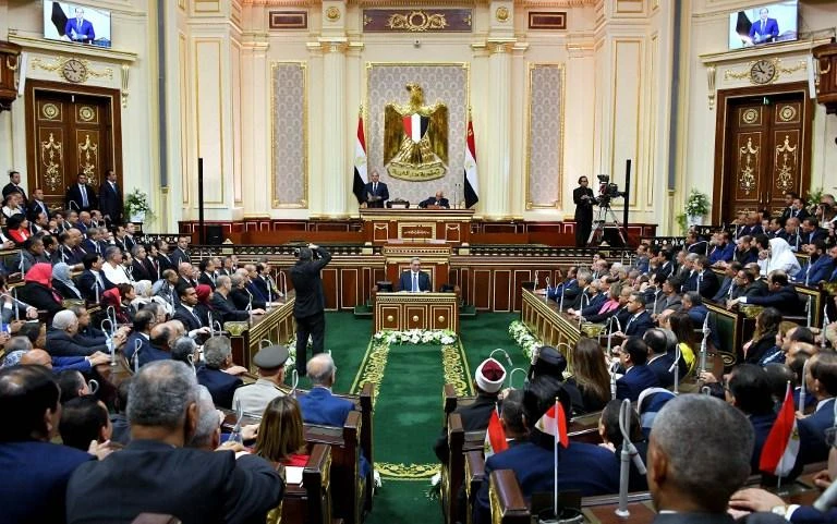 Egypt lawyer files case to change president’s 2-term limit