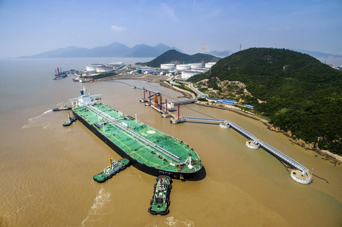 Oman crude oil exported from the Middle East arrives at Zhoushan port in China. (Getty Images)