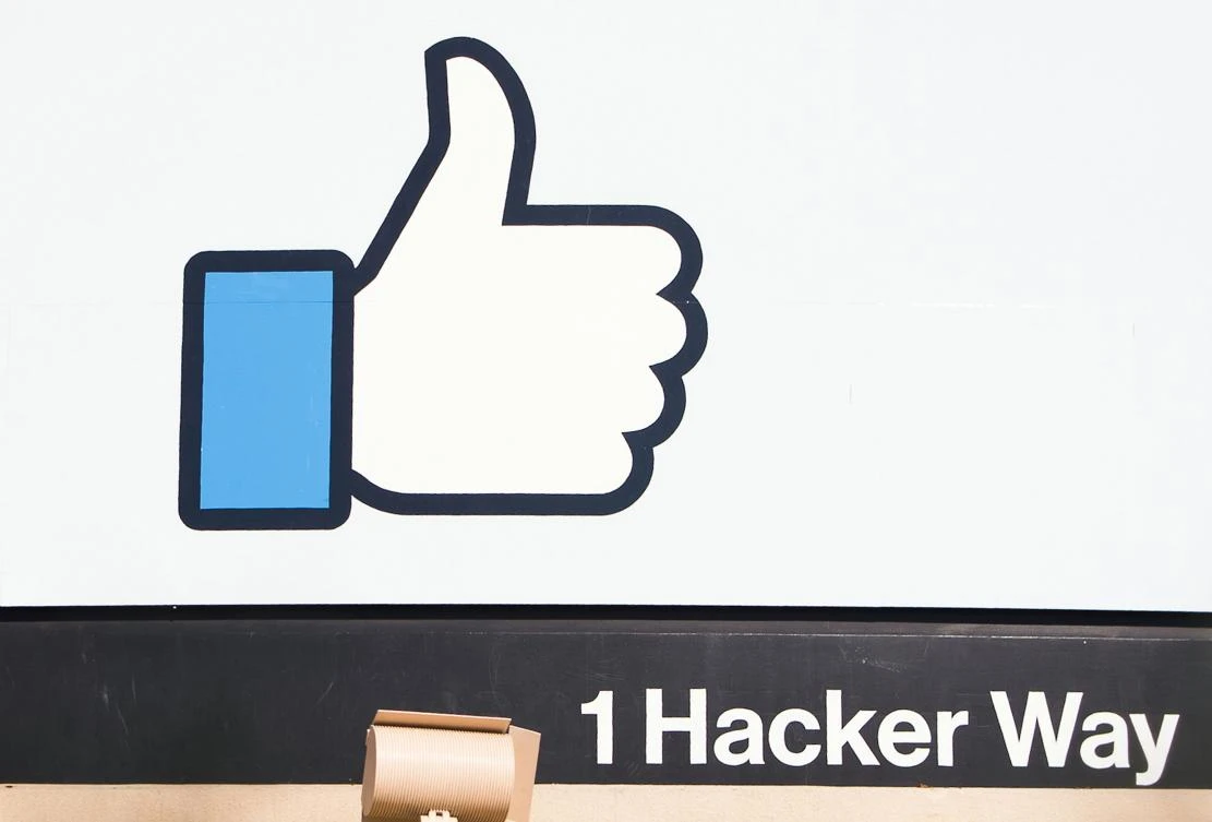 Facebook apologized for a ‘bug’ that may have exposed unposted photos from as many as 6.8 million users over a 12-day period through third-party applications. (File photo/AFP)