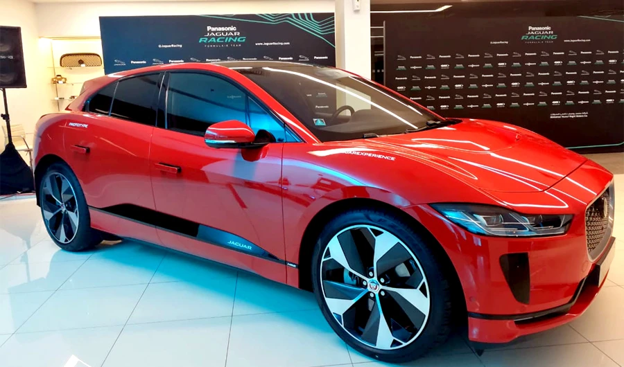 The all-electric Jaguar I-Pace recently made its Middle Eastern debut at the showroom of Jaguar Land Rover’s official retailer in the Kingdom, Mohamed Yousuf Naghi Motors, in Riyadh.