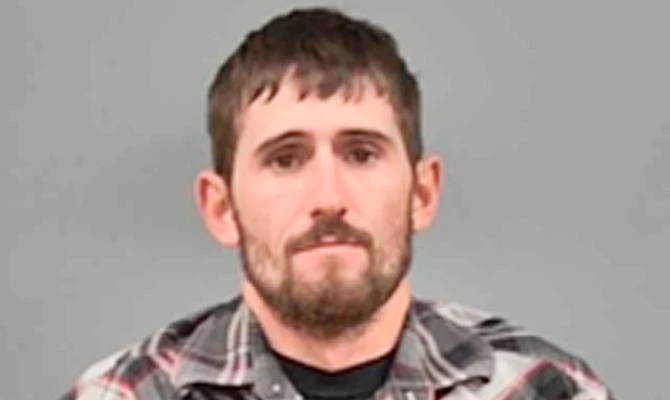 This undated photo provided by in Lawerence County Sheriff in Mt. Vernon, Mo., shows David Berry Jr. (AP)