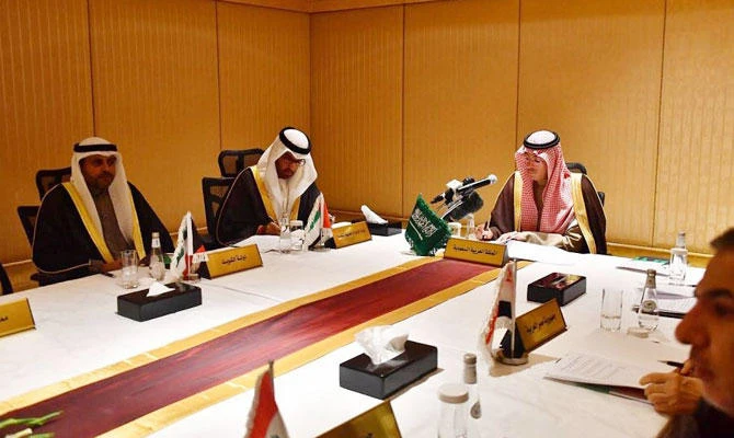 The meeting was aimed at devising a mechanism to expedite the implementation of decisions made by the Council of Arab Ministers of Media. (SPA)