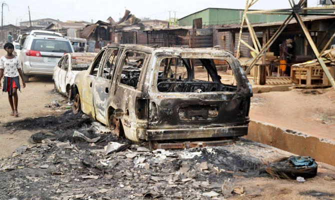 Gunmen kill 17 in Nigeria village attack