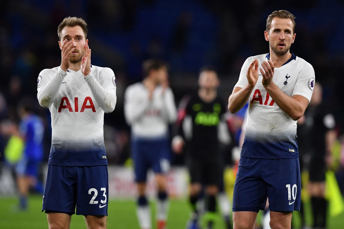 Tottenham Hotspur manager Mauricio Pochettino says his players need to be consistent if they are to win the Premier League title after outclassing Cardiff City on Tuesday. (AFP)