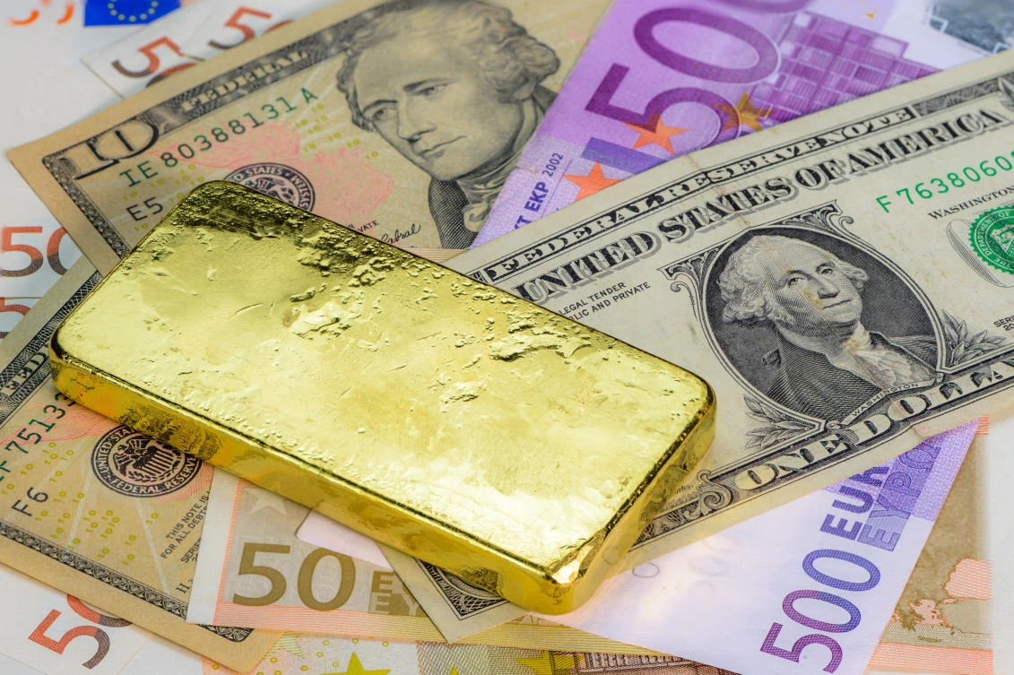 US gold futures rose 0.5 percent to $1,287.10. (File/Shutterstock)