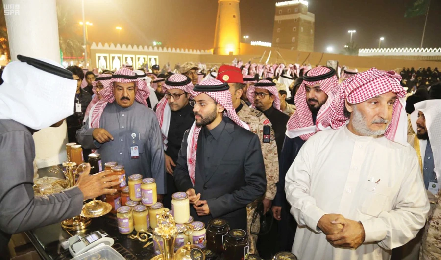 Hail’s deputy governor visits House of Hail at Janadriyah Festival