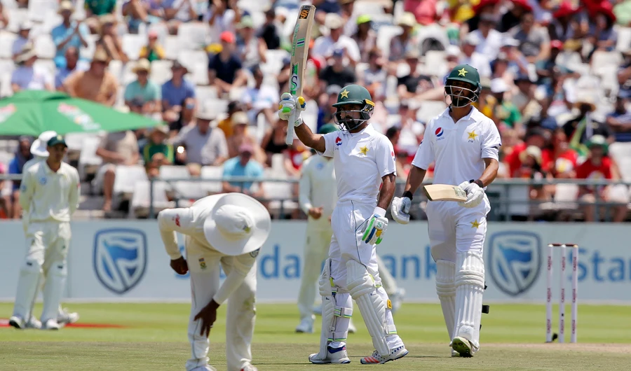 Pakistan fights in 2nd test, South Africa still in control