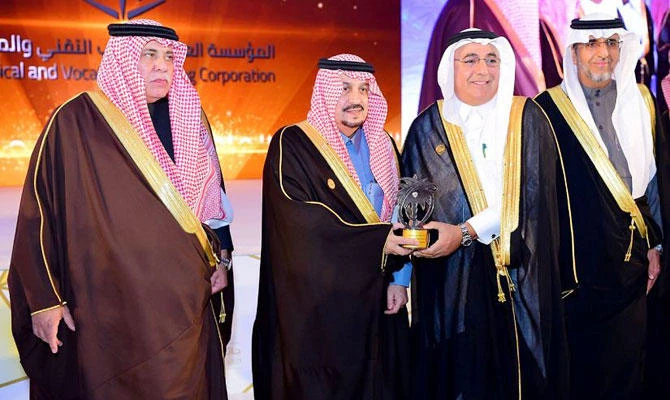 The award has ethical dimensions reflected in the use of King Abdul Aziz’s name in the award as well as the patronage of the Saudi king. (SPA)