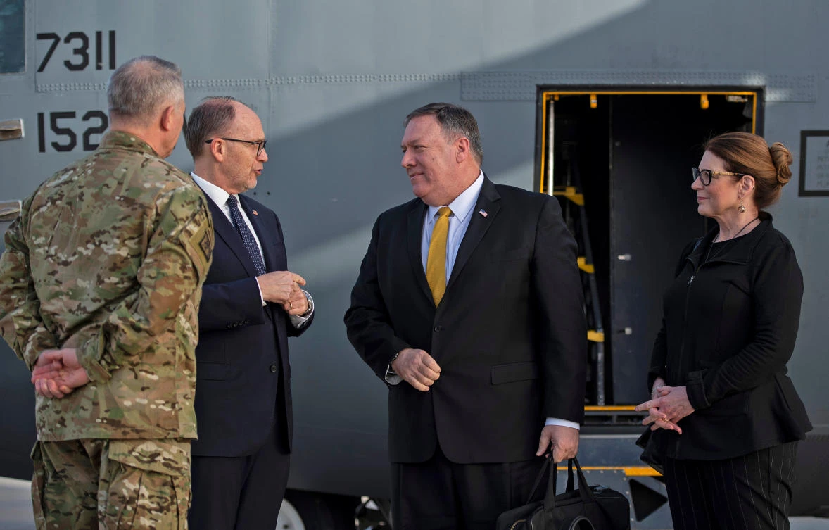US Secretary of State Mike Pompeo and his wife Susan are greeted after arriving at Baghdad International Airport in Baghdad, Iraq, January 9, 2019. (Reuters)