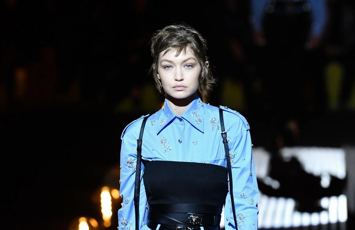 Women rule the runways in Milan
