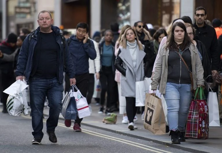 Retail sales volumes fell 0.2 percent in the fourth quarter after a 0.2 percent rise in the three months to November. (AFP)