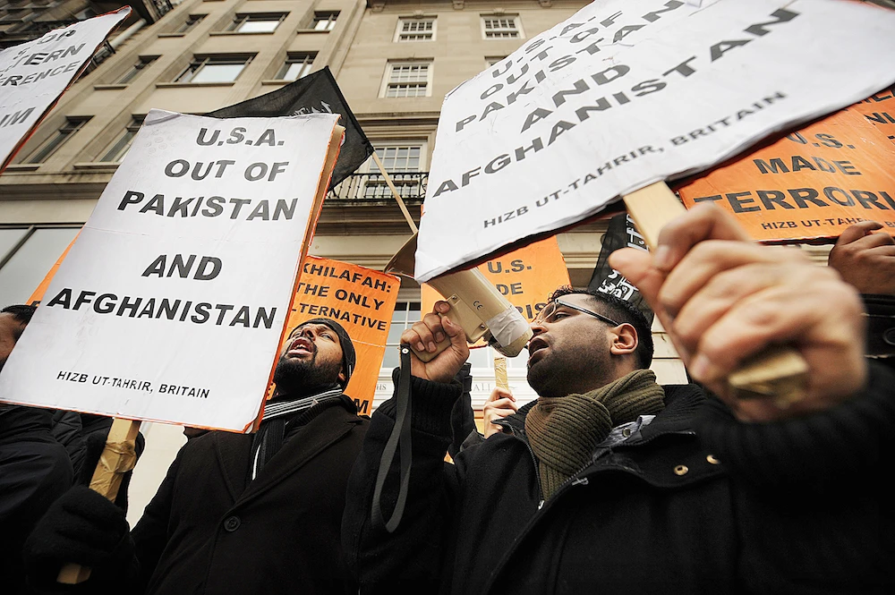 Members of Hizb ut-Tahrir Britain, seen here at a protest in London, have been accused of holding anti-semitic, anti-western and homophobic views. (AFP file photo)