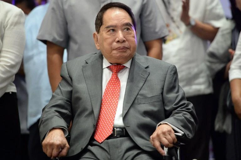 Henry Sy managed to build a multi-billion dollar business empire after opening his first shoe store in downtown Manila in 1956. (AFP)