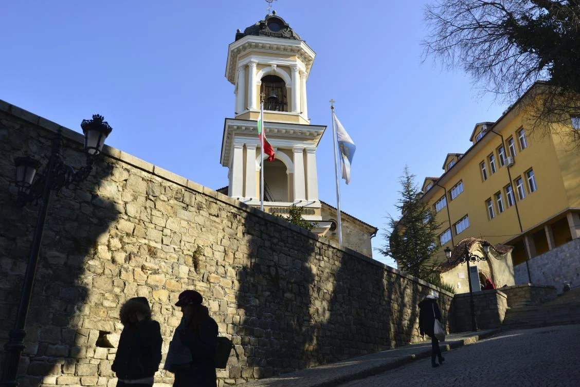 Five Syrians and a Bulgarian have been charged with financing terrorist groups in the Middle East with 25 million euros ($28.4 million) - adding to haul of 43 people arrested in seven Bulgarian cities and towns on Friday. (AFP)